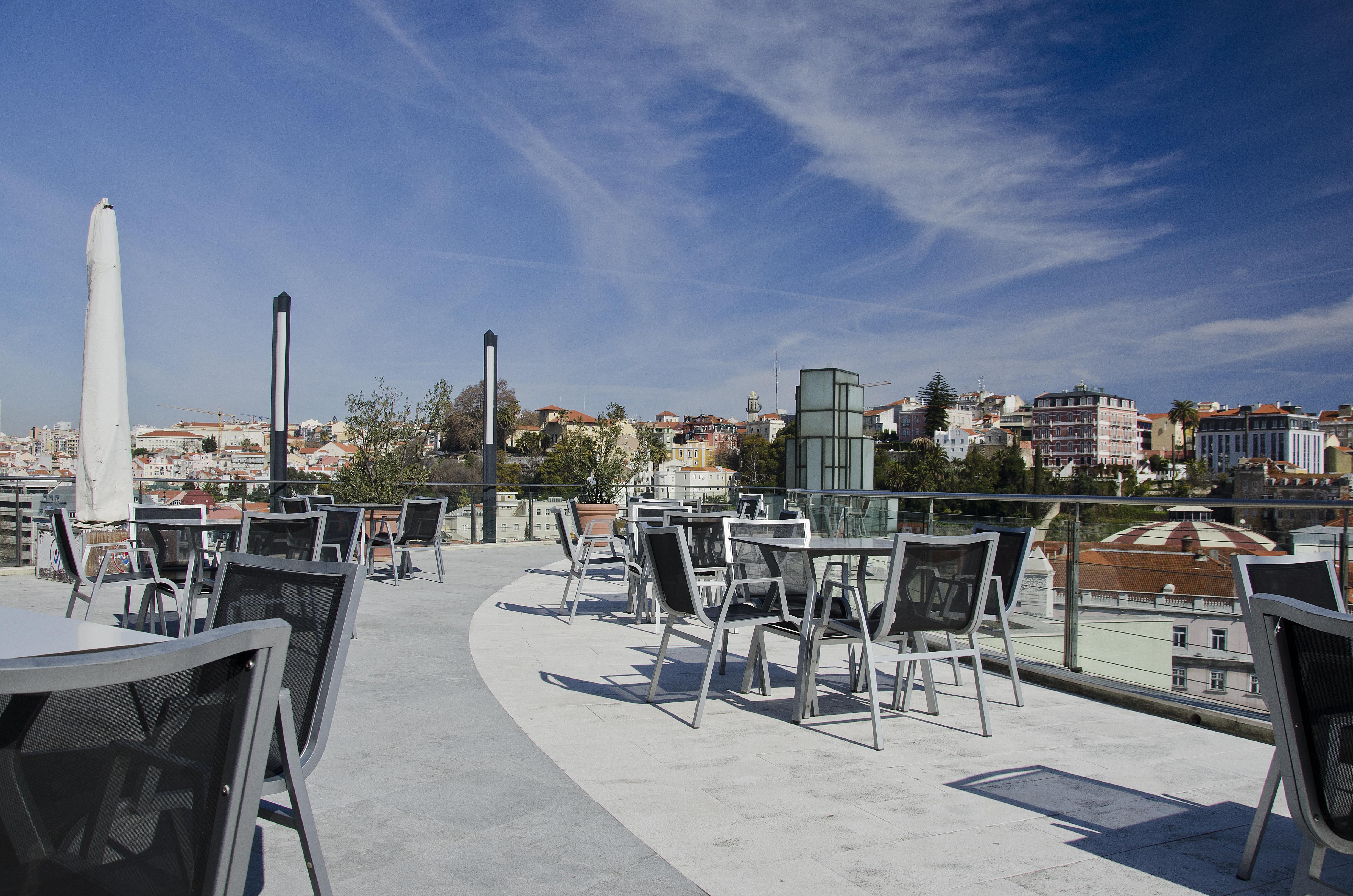 Lejlighedshotel Vip Executive Eden 4*